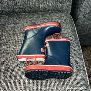Casamiel size 8 rain boots